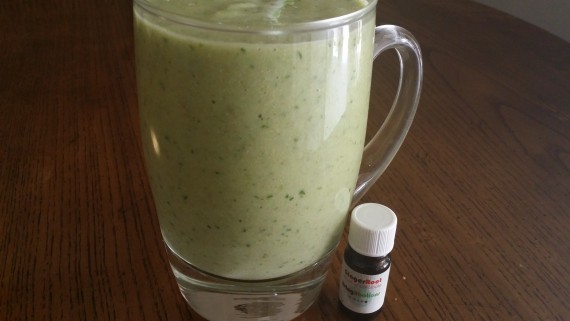Ginger Essential Oil Green Smoothie w Flax Power