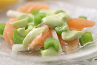 Raw Vegan Grapefruit-Jicama Salad with Creamy Avocado Dressing
