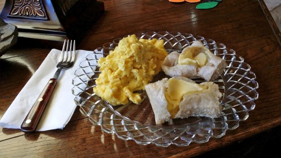 Hungry Woman's Breakfast: 4 eggs + buttered mochi
