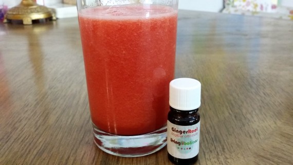 Simplicity at its best: watermelon and ginger essential oil.