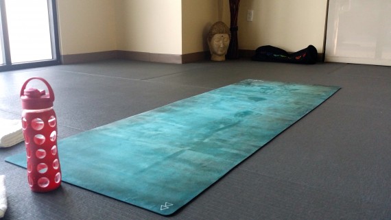 Stunning" Yoga Design Lab" hot yoga mat.